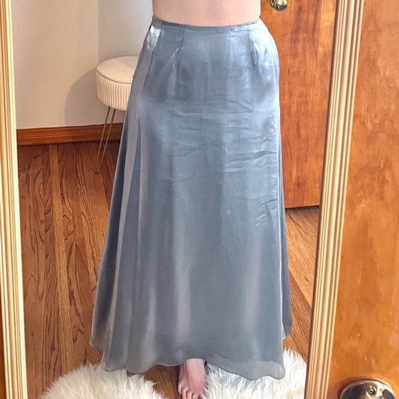 Ann Taylor Silver Metallic Maxi skirt size 4 - Picture 1 of 10